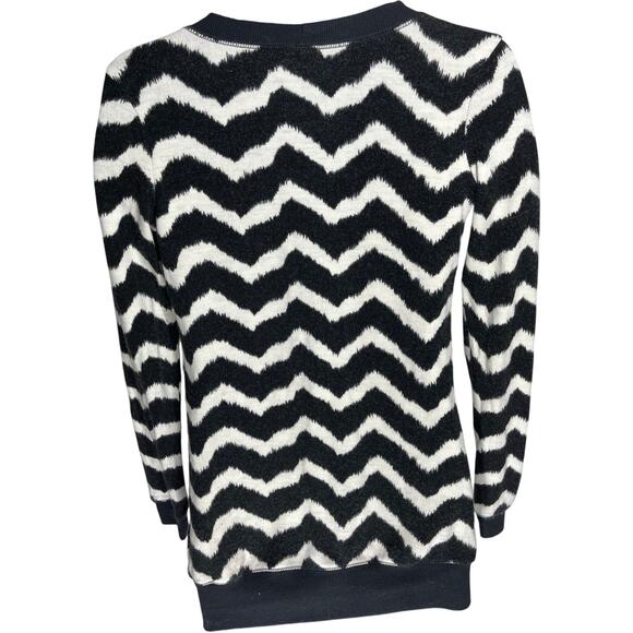 Love Tree Cardigan Sweater Size S Black White Striped Long Sleeve Button Up Y2K - Picture 2 of 5